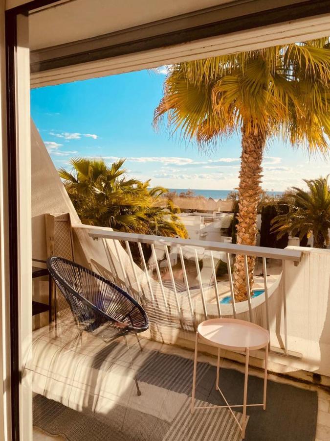 LE CALI, P2 Cabine dans une résidence avec piscine, vue mer et parking privé La Grande-Motte Esterno foto